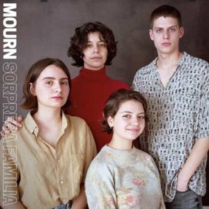 Mourn: “Sorpresa familia” (2018)