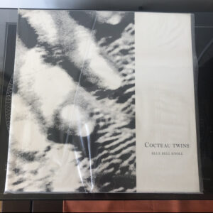 Cocteau Twins: “Blue bell knoll” (1988)