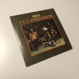 REO Speedwagon: “Ridin’ the storm out” (1974)