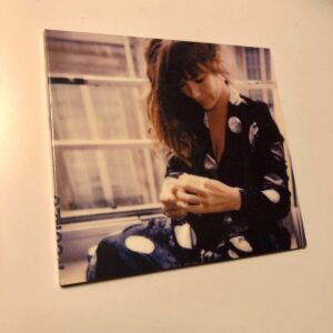 Mina Tindle: “Sister” (2020)